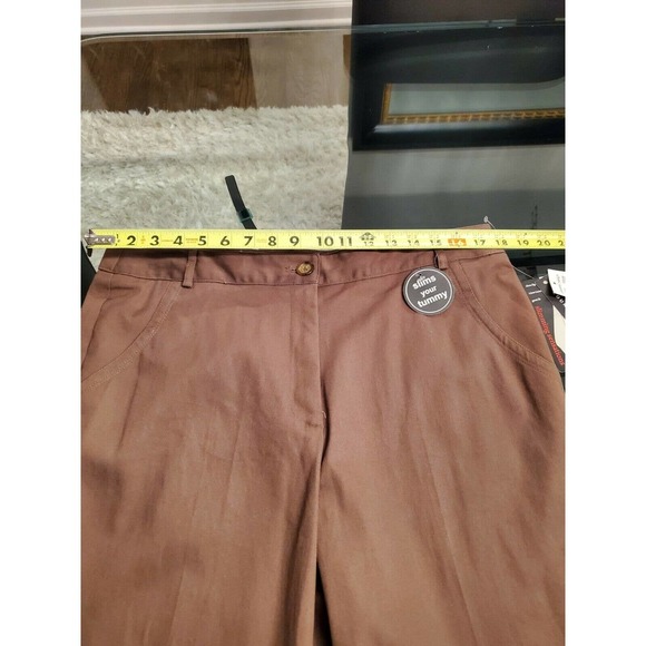 Counterparts Women's Solid Brown Polyester Mid Rise Comfort Waist capris 16 - Picture 10 of 12